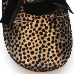 Blucher niñas pequeños con cordones TERCIOPELO en piel serraje estampado.