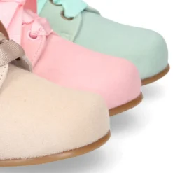 Blucher niño clásico con lazos en piel ante en colores de MODA.