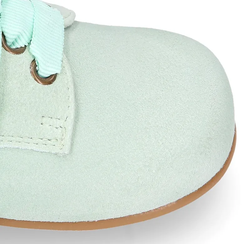 Blucher niño clásico con lazos en piel ante en colores de MODA.