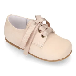 Blucher niño clásico con lazos en piel ante en colores de MODA.