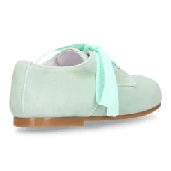 Blucher niño clásico con lazos en piel ante en colores de MODA.