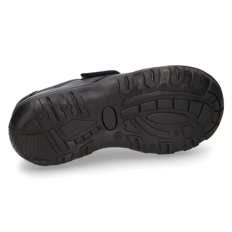 Blucher niño colegial con cierre adherente y puntera reforzada en piel PREMIUM.