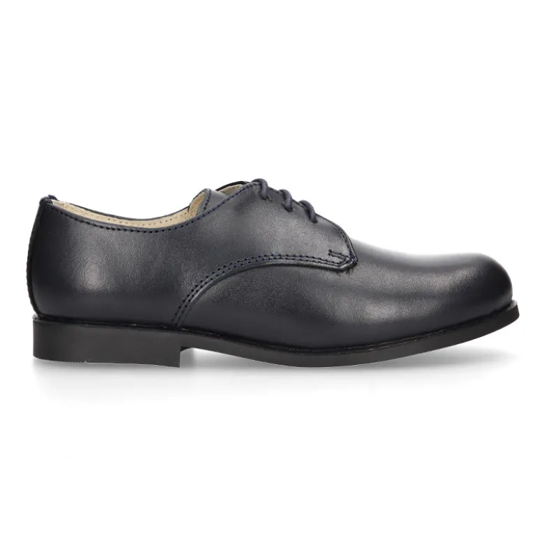 Blucher niño colegial en piel napa azul marino.