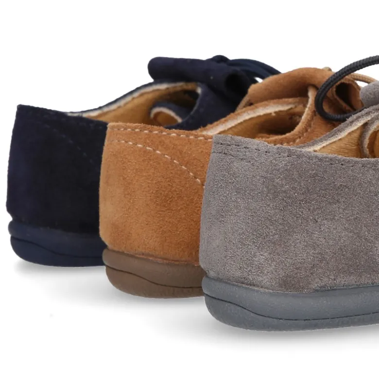 Blucher Niños con cordones y FLECOS en piel Serraje.