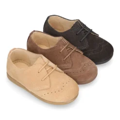 Blucher niños con cordones y picados en piel Serraje.