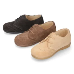 Blucher niños con cordones y picados en piel Serraje.