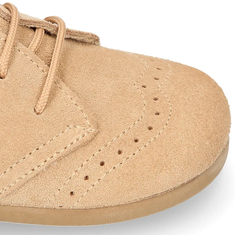 Blucher niños con cordones y picados en piel Serraje.