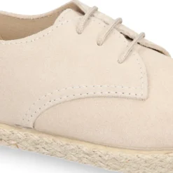 Blucher niños tipo alpargata con cordones en piel serraje.