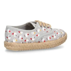 Blucher niño tipo alpargata en lona estampado POLLITOS.