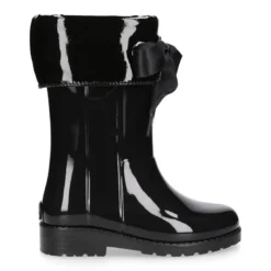 Bota agua lazo charol.