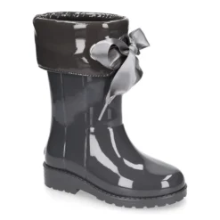 Bota agua lazo charol.