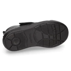 Bota colegial niño OKAA sin cordones y puntera reforzada en piel lavable.