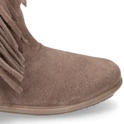Bota con FLECOS laterales en piel serraje.