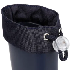 Bota de agua niños modelo respetuoso de Igor en azul marino y con cuello ajustable.