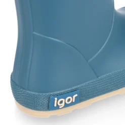 Bota de agua niños modelo respetuoso de Igor con cuello ajustable.