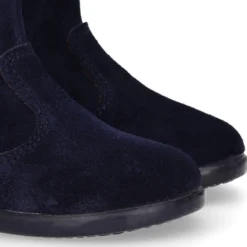 Bota niña con lazo en piel serraje en azul marino.
