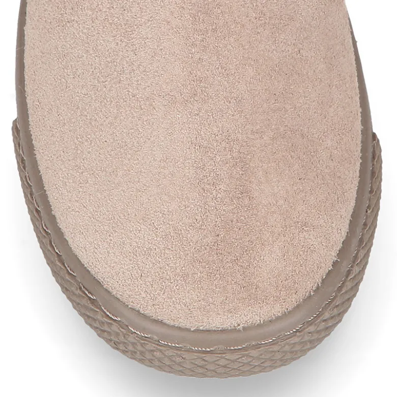 Bota niña cuello de pelo en piel serraje con Nylon.