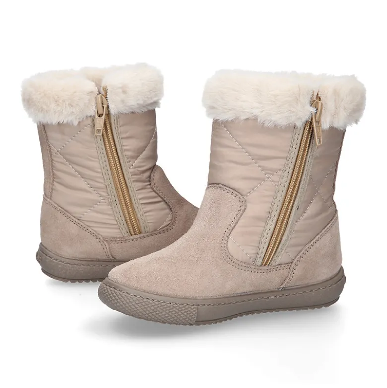 Bota niña cuello de pelo en piel serraje con Nylon.