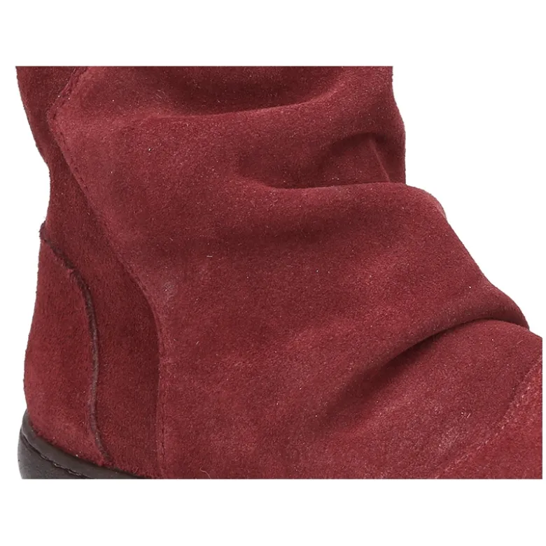 Bota niña para vestir en piel serraje con cremallera.