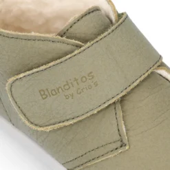 Bota niños Blanditos by Crio´s Sansa sin cordones en piel con borreguito