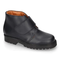 Bota niños COLE tipo todoterreno sin cordones en piel.
