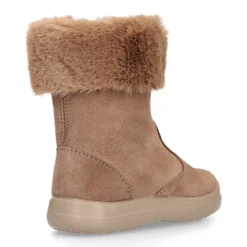 Bota niños con cuello de pelo en piel serraje topo.