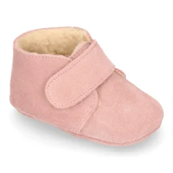 Bota Safari bebé sin cordones en piel serraje con forro Borreguillo.