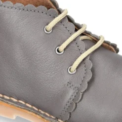 Bota Safari niños con cordones y ondas en piel EXTRA SUAVE.