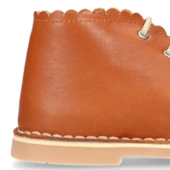 Bota Safari niños con cordones y ondas en piel EXTRA SUAVE.