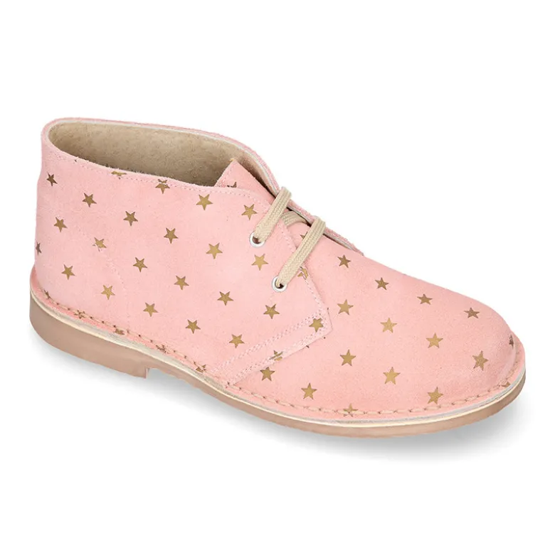 Bota Safari o Pisacacas con cordones y estampado con ESTRELLAS en serraje.