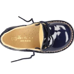Bota Safari o Pisacacas niño con cordones en piel charol.