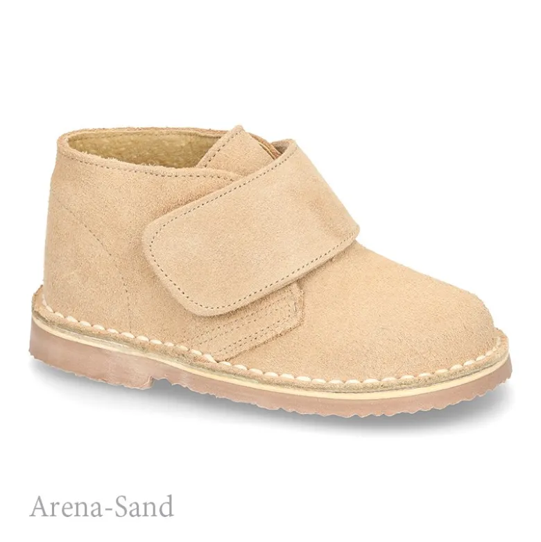 Bota Safari o Pisacacas sin cordones en piel serraje.