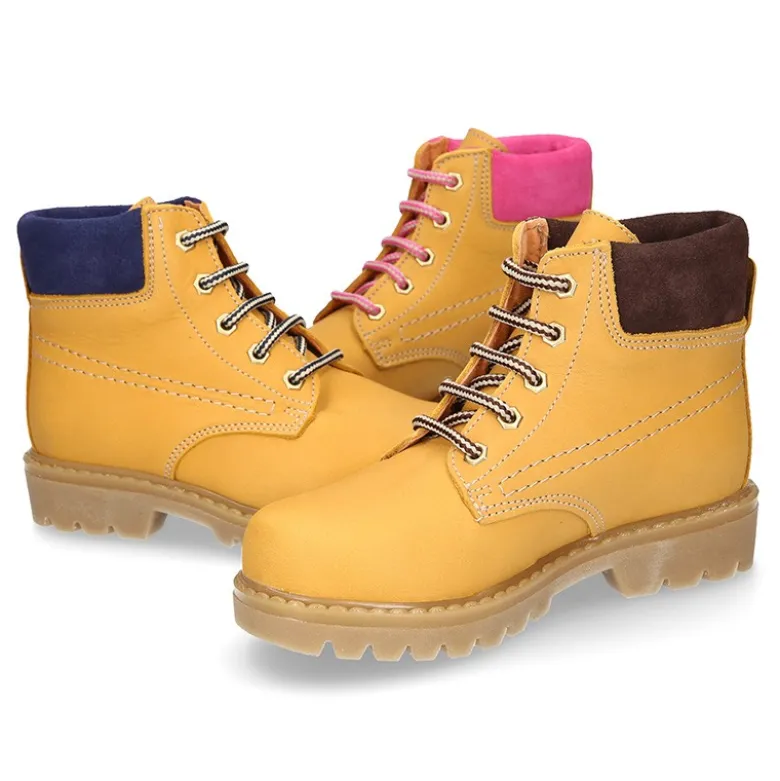 Bota sport TODOTERRENO en tallas grandes.