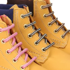 Bota sport TODOTERRENO en tallas grandes.