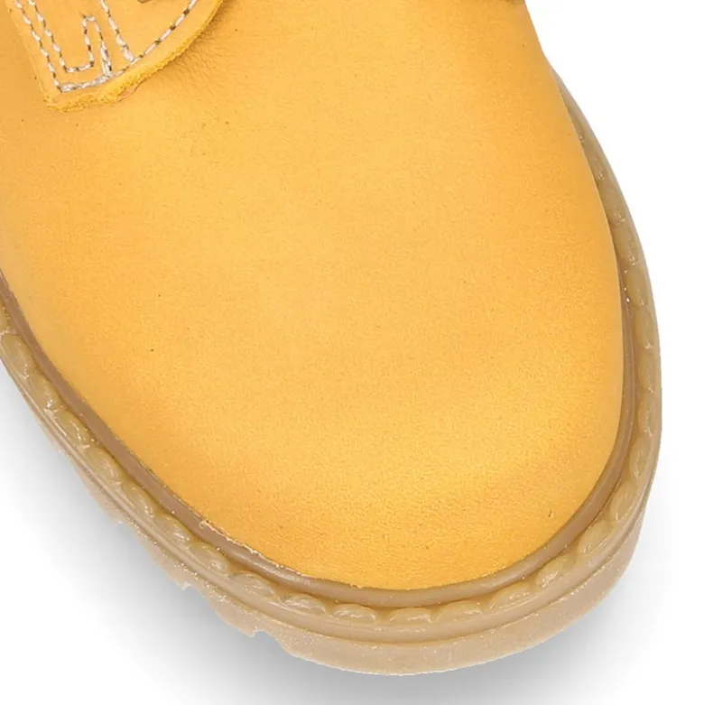 Bota sport TODOTERRENO en tallas grandes.