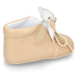 Botita badana bebé OSITO sin cordones en piel napa extra suave.