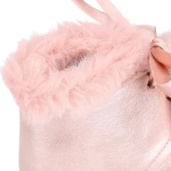 Botita bebé con cuello de pelo y lazos seda en piel MAQUILLAJE.