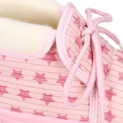Botita casa niña cierre cordones en lana con estampado ESTRELLAS.