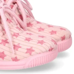 Botita casa niña cierre cordones en lana con estampado ESTRELLAS.