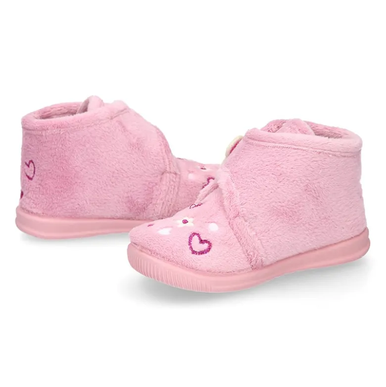 Botita casa niñas OKAA OSITO sin cordones.