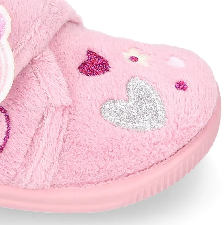 Botita casa niñas OKAA OSITO sin cordones.