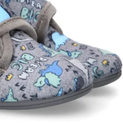 Botita casa niños estampado DINOSAURIOS sin cordones.