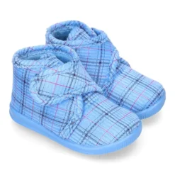 Botita casa niños sin cordones en pana fina con rayas.
