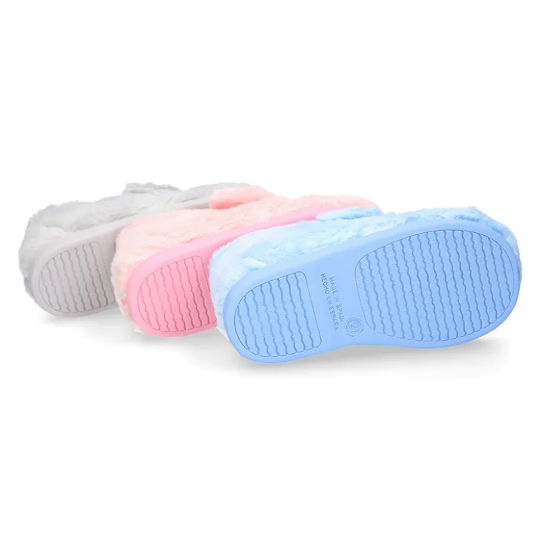 Botita casa niños sin cordones en SUAPEL suave.