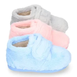 Botita casa niños sin cordones en SUAPEL suave.