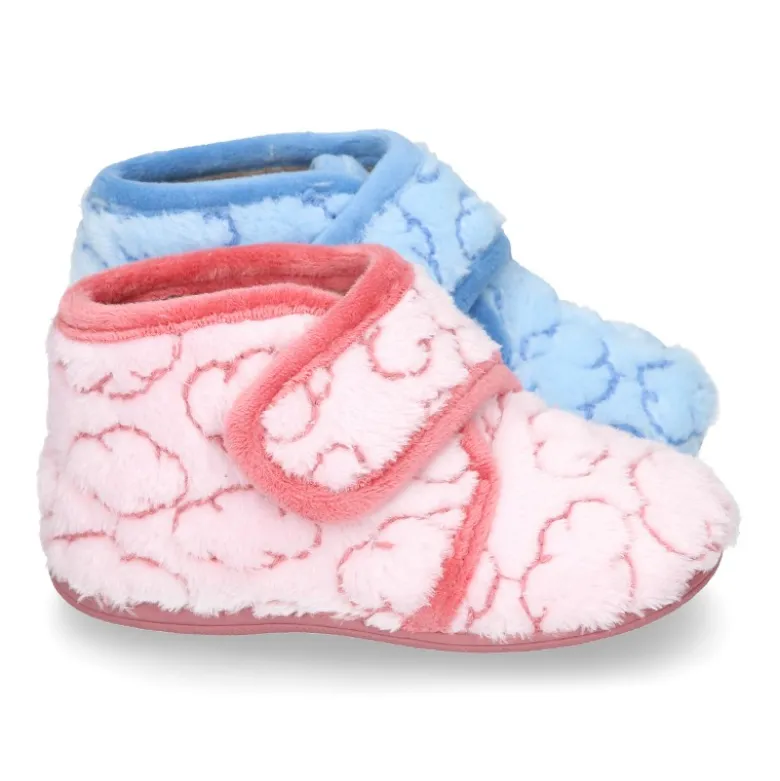 Botita casa NUBES sin cordones para peques.