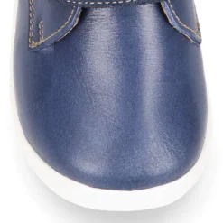 Botita casual niños OKAA FLEX sin cordones y puntera en Piel Napa SUAVE.