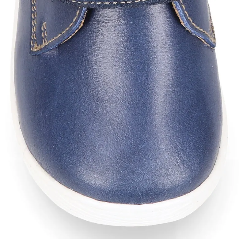 Botita casual niños OKAA FLEX sin cordones y puntera en Piel Napa SUAVE.