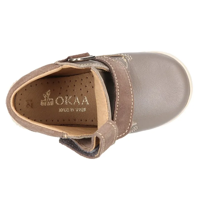 Botita casual respetuosa niños OKAA FLEX sin cordones y puntera en Piel Napa en colores OTOÑALES.