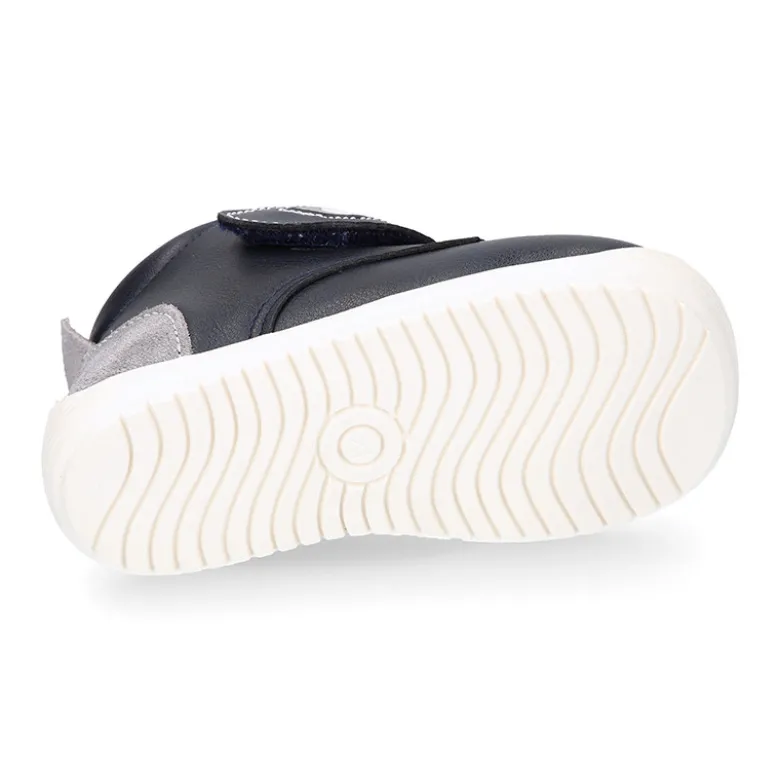 Botita casual respetuosa niños OKAA FLEX sin cordones en colores OTOÑALES.